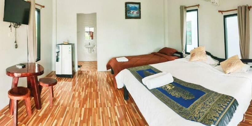 Четырехместный Номер Стандарт, Noppakhun Resort