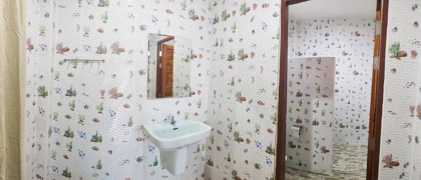 Номер Стандарт с Балконом, Noppakhun Resort