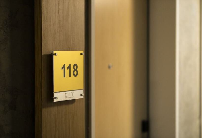 Семейный Номер, City Hotel Glarnerland