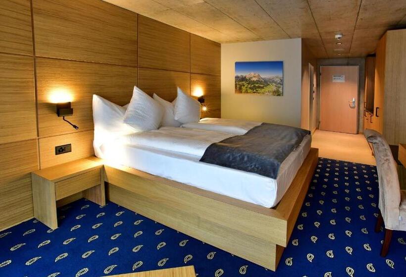Семейный Номер, City Hotel Glarnerland
