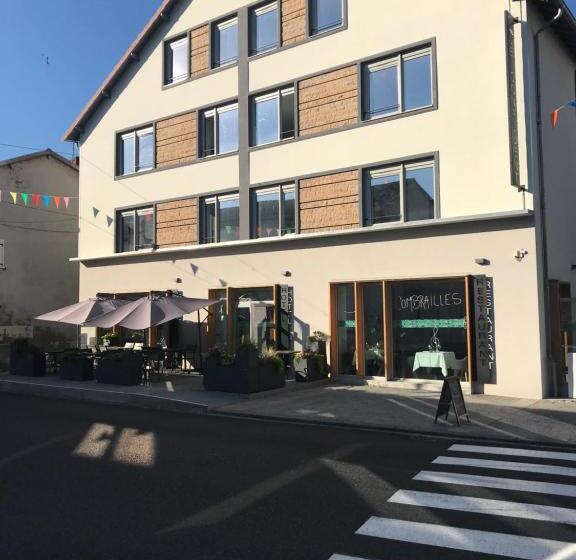 Четырехместный Номер Стандарт, Logis Hôtel Le Confluent