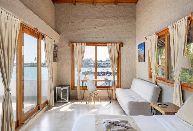 Люкс, Blu Galapagos Sustainable Waterfront Lodge