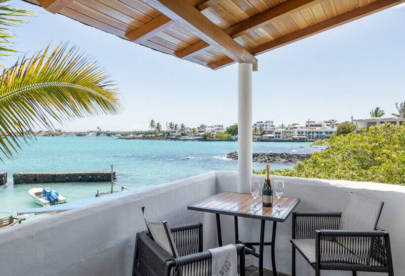 Люкс, Blu Galapagos Sustainable Waterfront Lodge