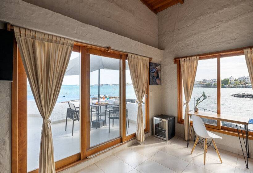 Люкс, Blu Galapagos Sustainable Waterfront Lodge
