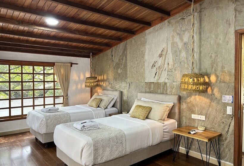 Номер Superior, Blu Galapagos Sustainable Waterfront Lodge