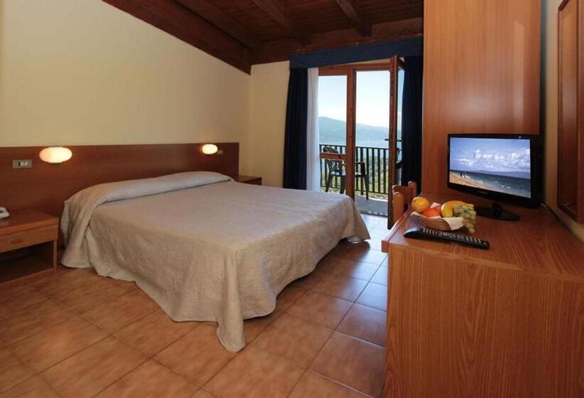Номер Стандарт Трехместный, Park Hotel Faver