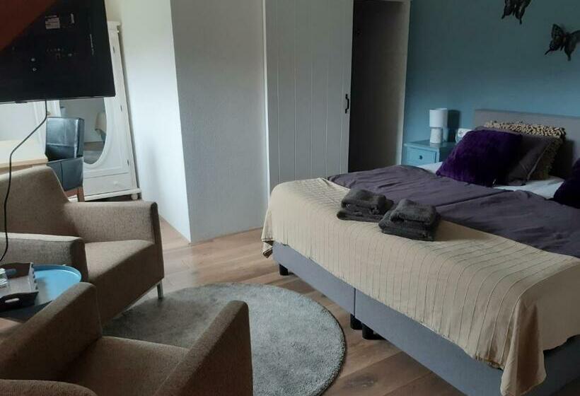 اتاق خانوادگی, B&b Bourgondisch Lomm