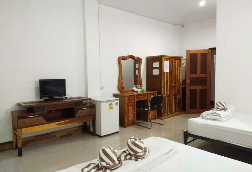 Номер Deluxe, Hom Pho Guesthouse
