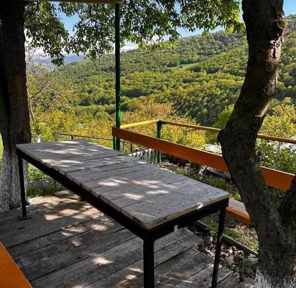 Номер Стандарт Вид на Горы, Kamis Guesthouse