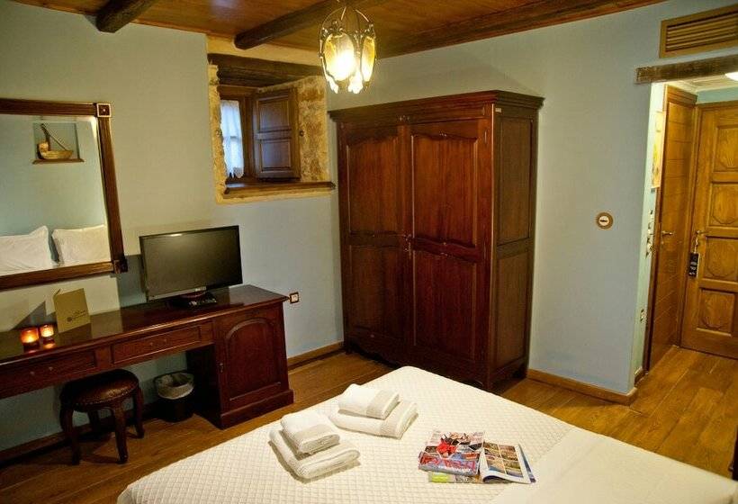 Номер Стандарт, Archontiko Hatzipanayioti