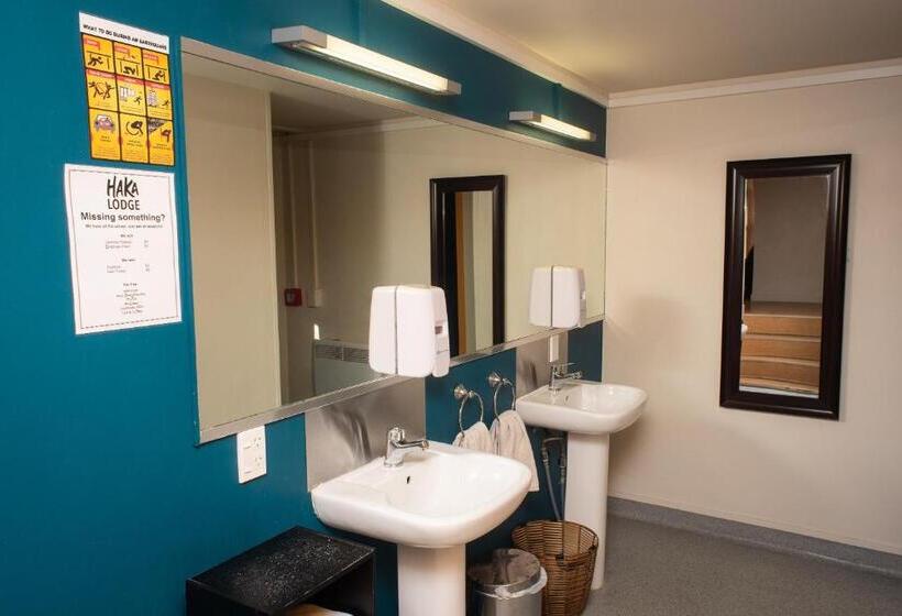 Номер Superior, Haka House Queenstown