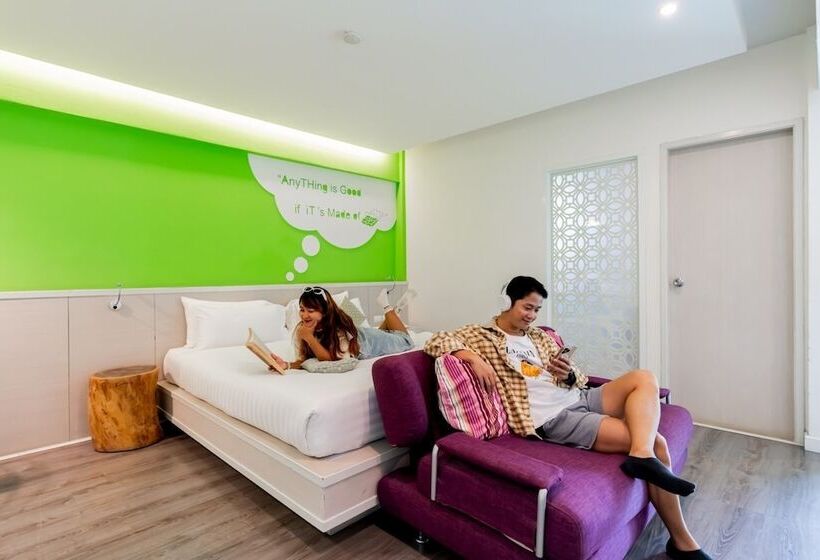 اتاق لوکس, The Tint At Phuket Town   Sha Plus