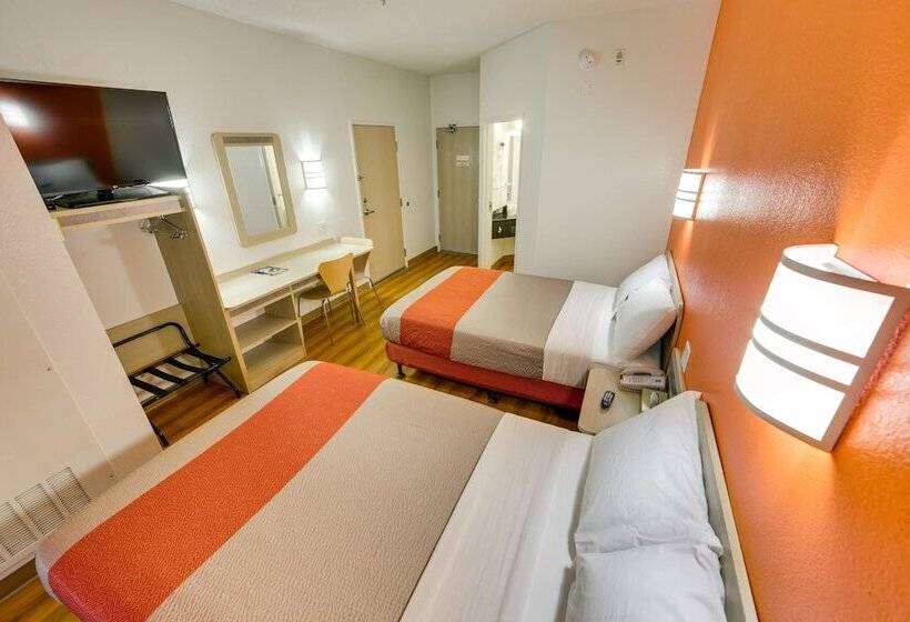 Номер Стандарт 2 Двуспальные Кровати, Motel 6 Brampton, On  Toronto
