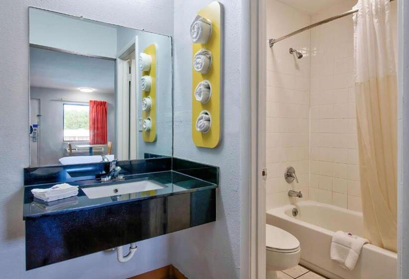 Номер Стандарт, Motel 6 Gainesville, Ga