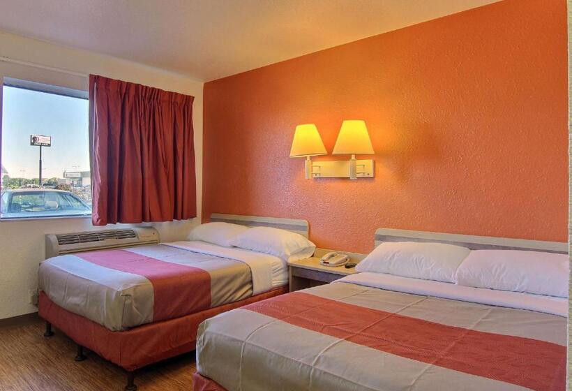 4인용 스탠다드 룸, Motel 6 Bismarck, Nd
