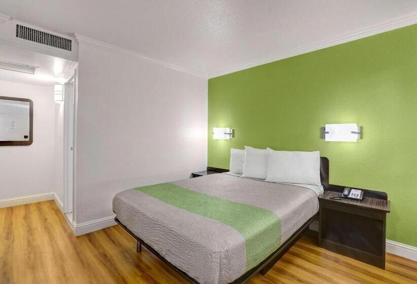 Номер Стандарт Адаптированный для Инвалидов, Motel 6king City, Ca
