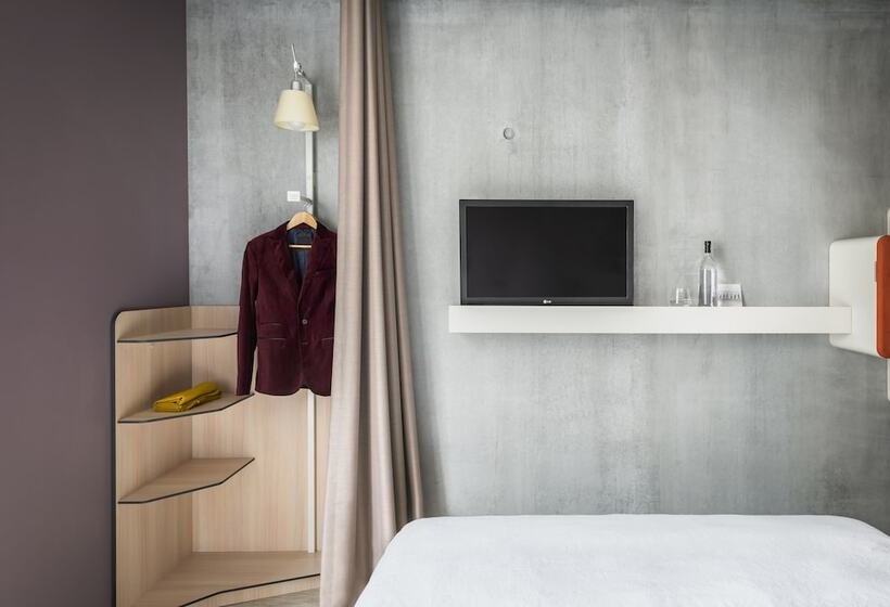 Номер Премиум, Okko Hotels Nantes Château