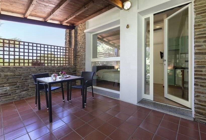 Студио Стандарт Вид на Сад, Residence Le Vele