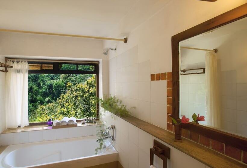 Дом 1 Спальня, Kurumba Village Resort – Nature Resorts, Nilgiris, India