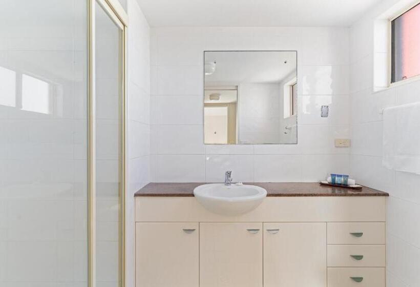 침실 3개 아파트, Northpoint Apartments