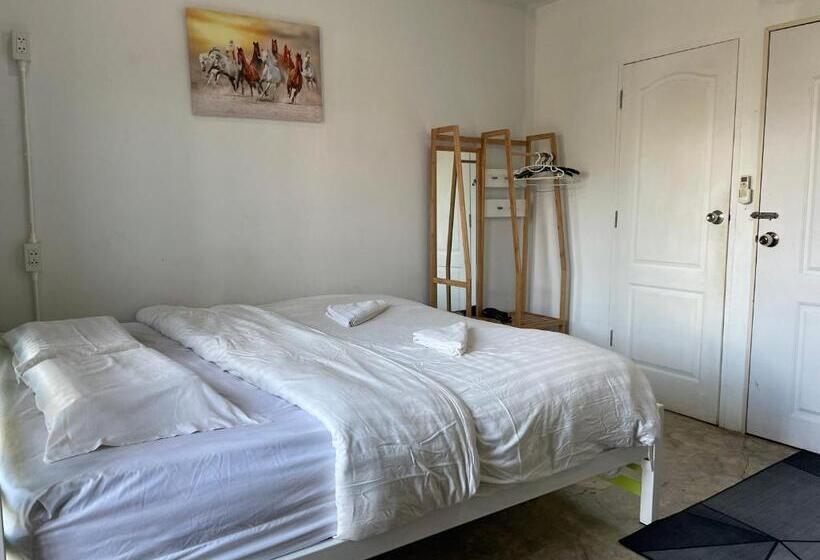 带大床的标准间, Bake Room Hostel