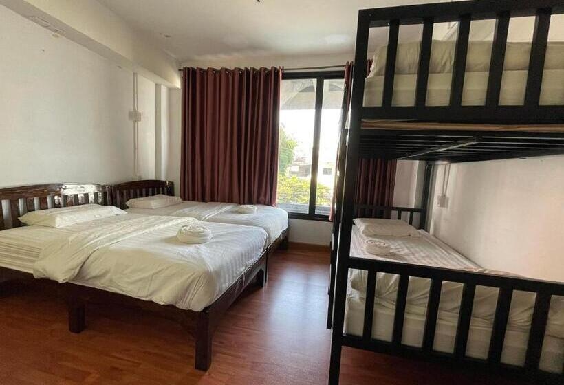 家庭间, Bake Room Hostel