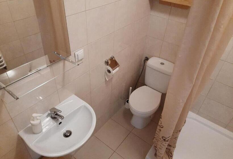 Номер Стандарт Трехместный, Gospodarstwo Gościnne Księżycówka