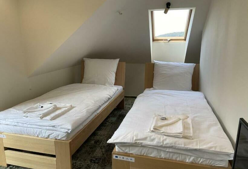 Номер Стандарт, Windmill Resort Agroturystyka