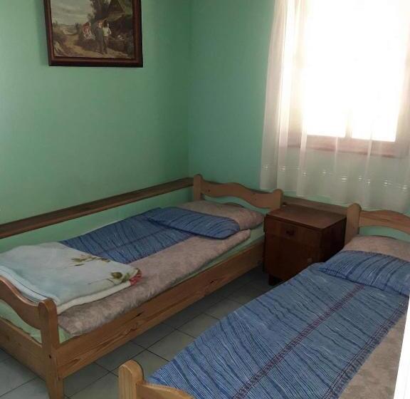 Четырехместный Номер Стандарт, Agroturystyka W Ogrodach