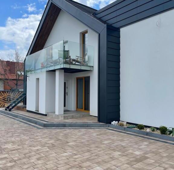 Четырехместный Номер Стандарт с Балконом, Nova Apartamenty Rewa