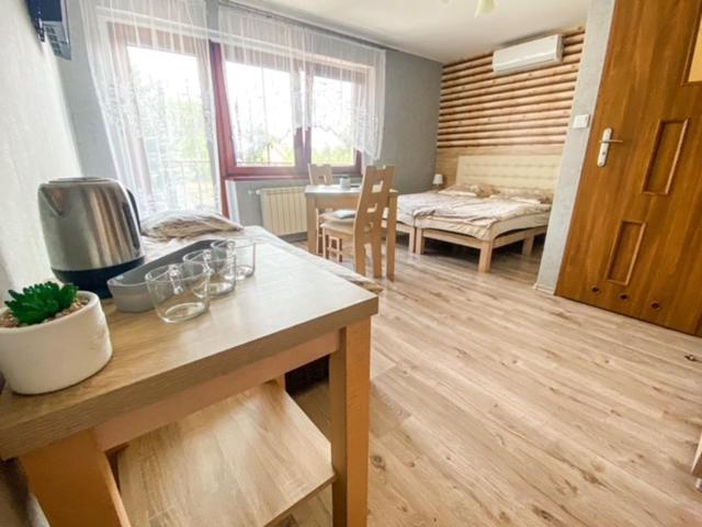 Трехместный Номер Стандарт с Балконом, Pokoje Gościnne Anna