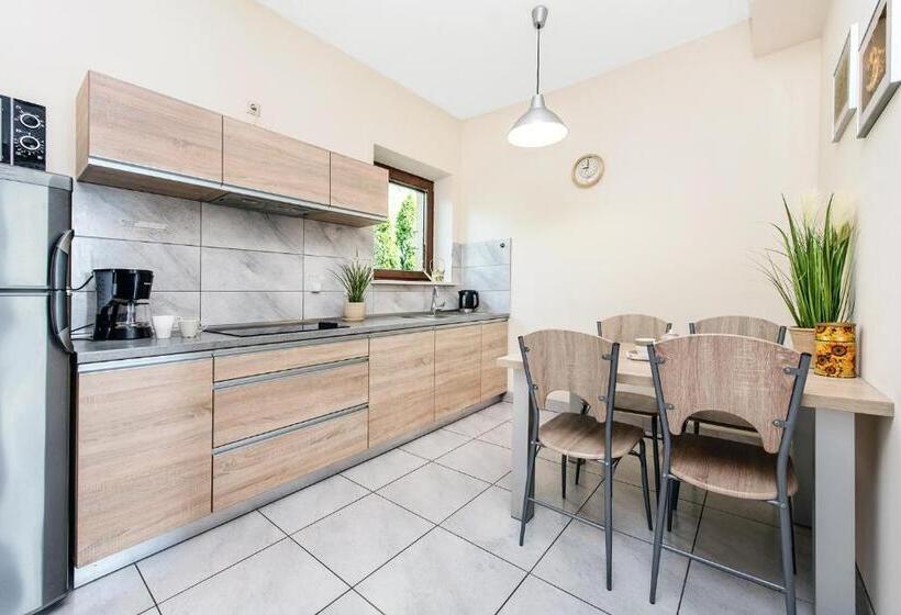 اتاق استاندارد چهار تخته, Rysiówka Pokoje Gościnne