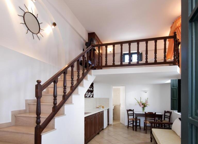 آپارتمان 1 خوابه, Anthonas Apartments