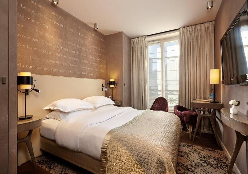 Camera Superiore, Le Pavillon Des Lettres