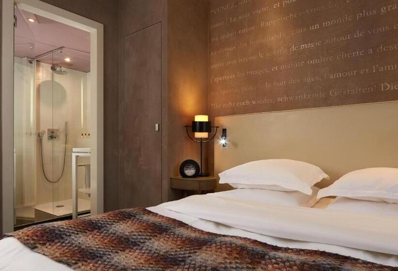 Camera Superiore, Le Pavillon Des Lettres