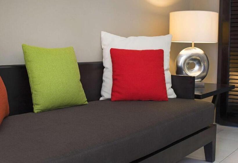 سوییت جونیور, Crystals Beach Resort Belle Mare, A Member Of Radisson Individuals