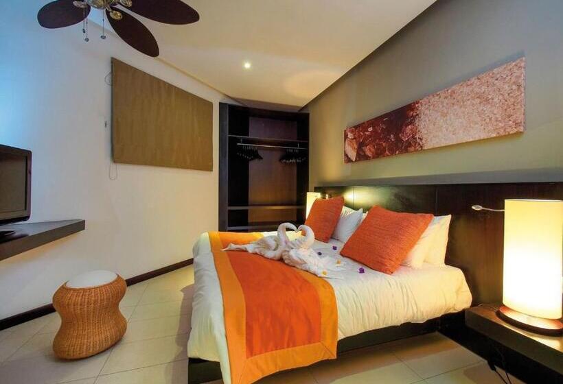اتاق لوکس خانوادگی, Crystals Beach Resort Belle Mare, A Member Of Radisson Individuals