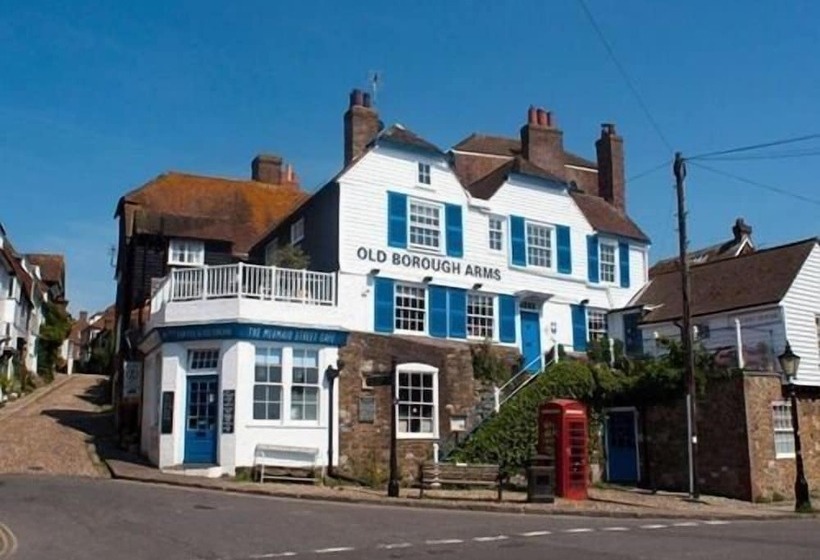 豪华房间, Old Borough Arms
