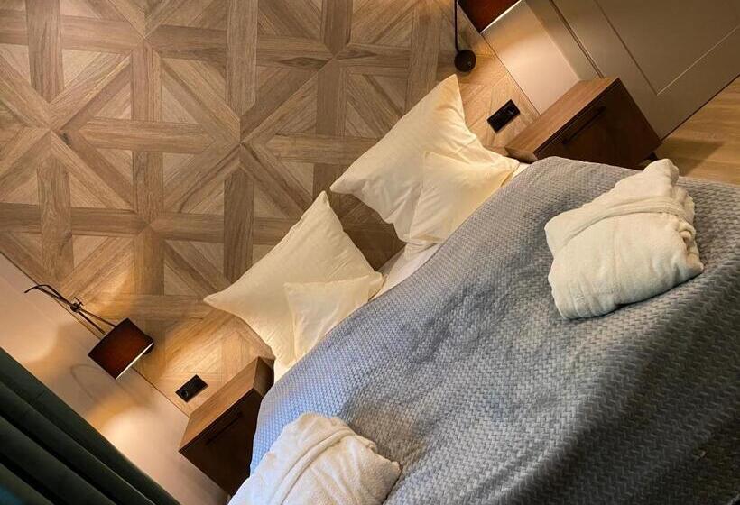 سوییت سوپریور, Oasis Resort & Spa