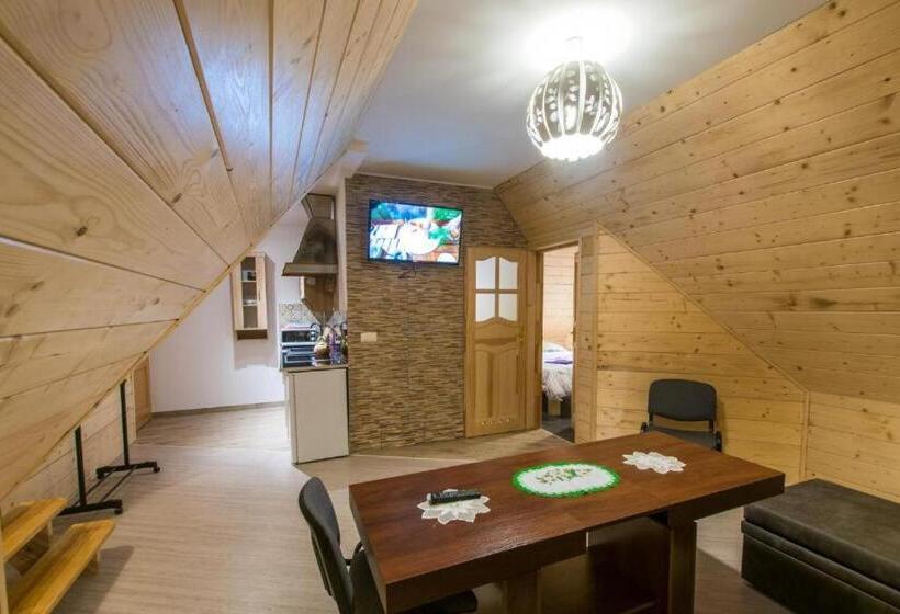 Студия Стандарт, Apartamenty I Pokoje Gościnne Nowita