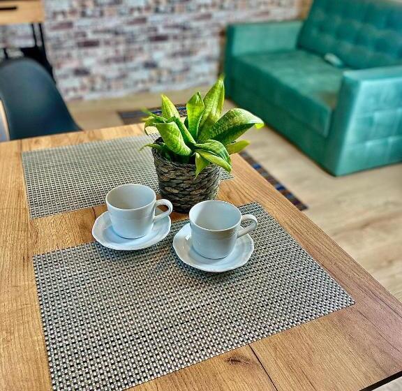 Номер Стандарт, Old Tree Home & Restaurant