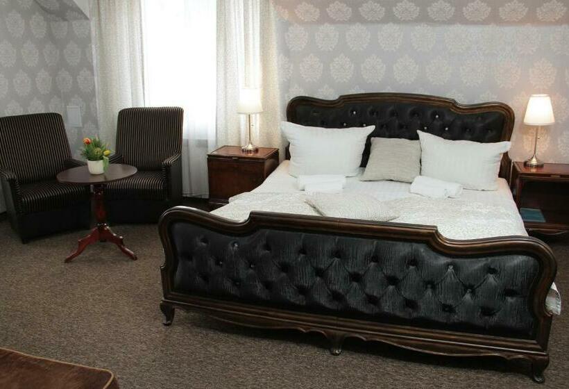 Номер Стандарт, Motel łużycki & Restauracja