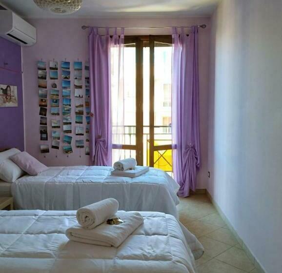 اتاق استاندارد با بالکن, Ferula Loft