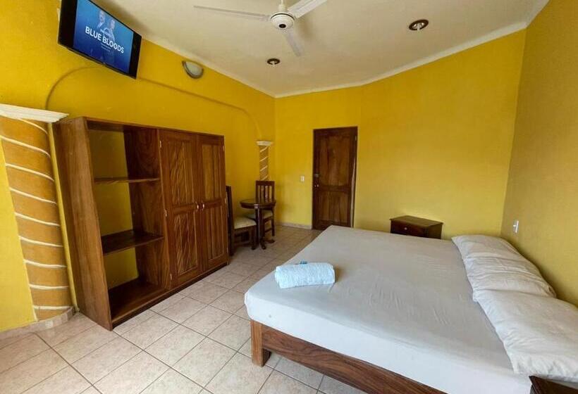 スタンダードスタジオ, Huatulco Hermoso