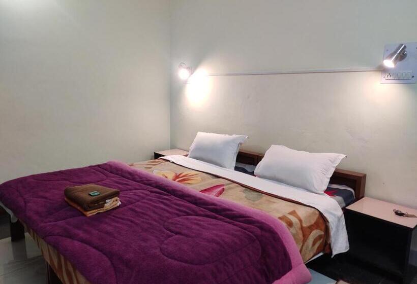 스탠다드 룸, Shree Guest House