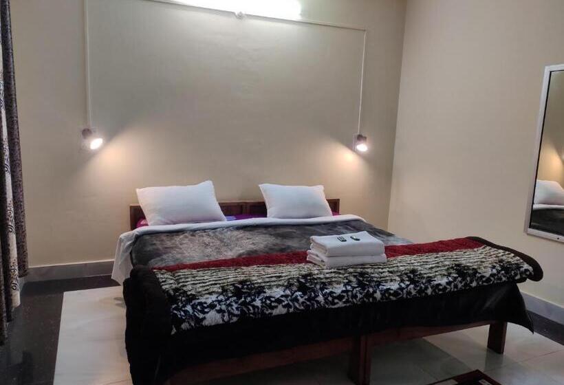 스탠다드 룸, Shree Guest House