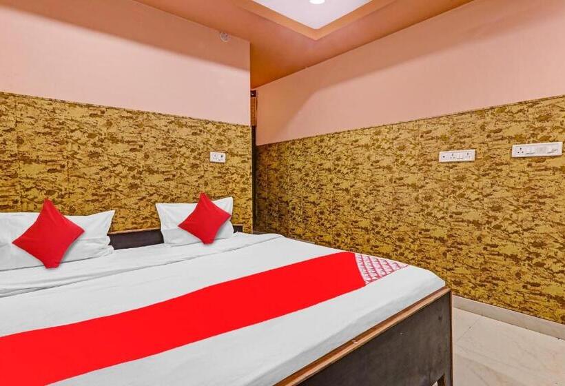 Трехместный Номер Классика, Oyo Flagship 80760  Ss Plaza
