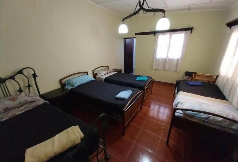 四人标准间, Hospedaje Casa Gaite