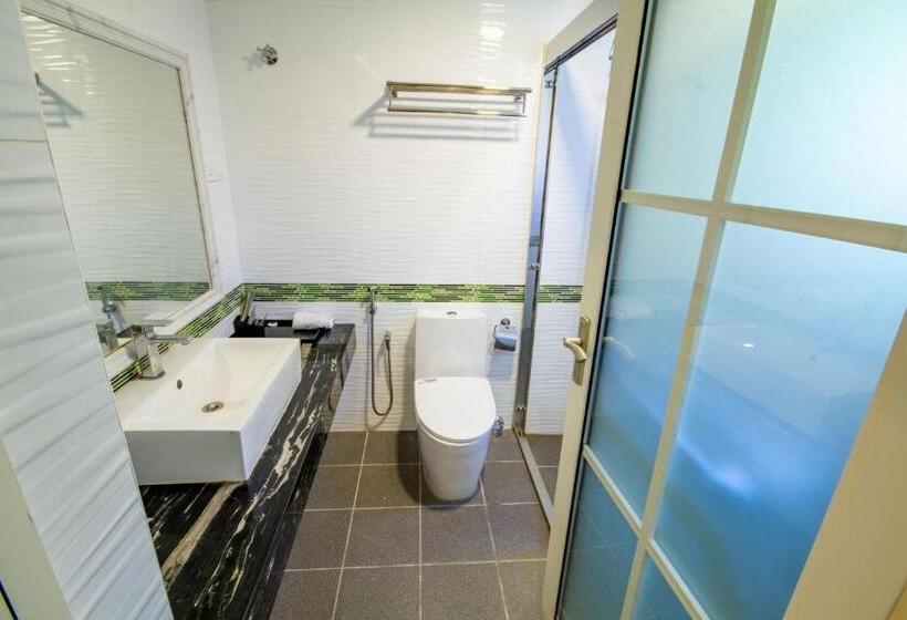 Семейный Номер, The Kandu Resort