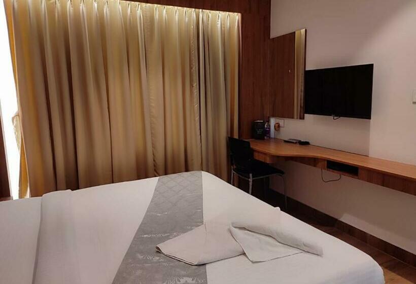 Номер Economy, Staymaker Hotel Mohan Palace